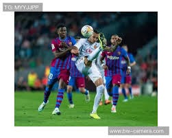 曼联官方：将采取措施提高财务可持续性，预计裁员150-200人