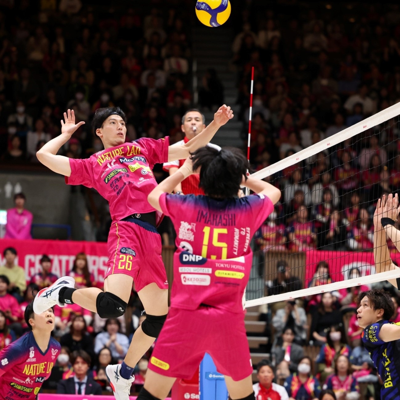 斗地主别被一手好牌骗（斗地主：别被好牌假象蒙蔽）